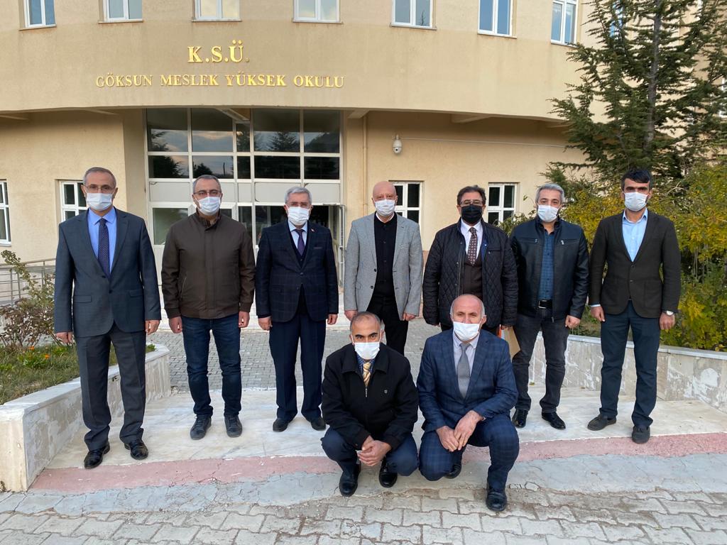 İlçelerde Yürütülen Çalışmaları Yakından Takip Eden Üniversitemiz Rektörü Prof. Dr. Niyazi Can, Göksun Arslanbey Yerleşkesini Ziyaret Ederek İncelemelerde Bulundu