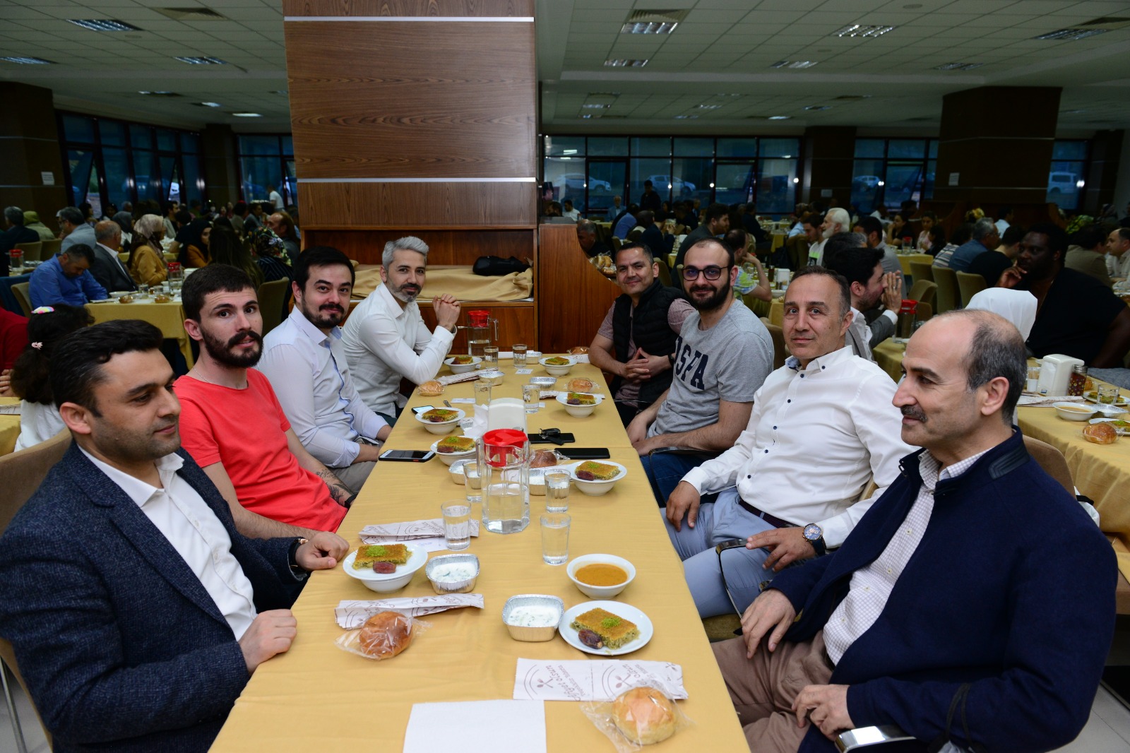KSÜ Ailesi İftar Yemeğinde Buluştu