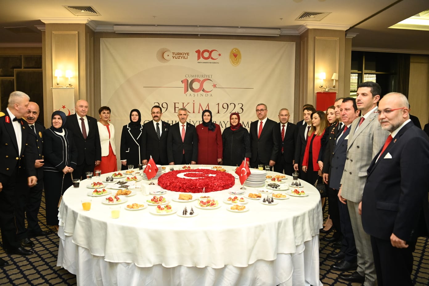 Kahramanmaraş’ta Cumhuriyetin 100. Yılı Coşkuyla Kutlandı