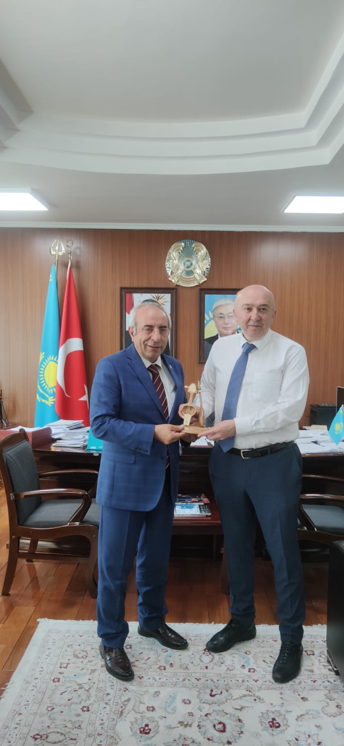 KSÜ Heyeti Türkistan’da Temaslarını Sürdürüyor 